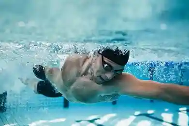Clase de natación para embarazadas en Madrid