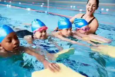 Clases de natación para niños en Madrid