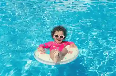 Clases de natación a domicilio para niños en Madrid